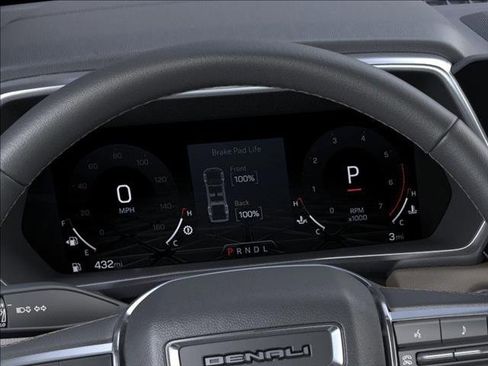 New 2025 GMC Canyon Denali w/ LPO, Denali Black Edition image 18
