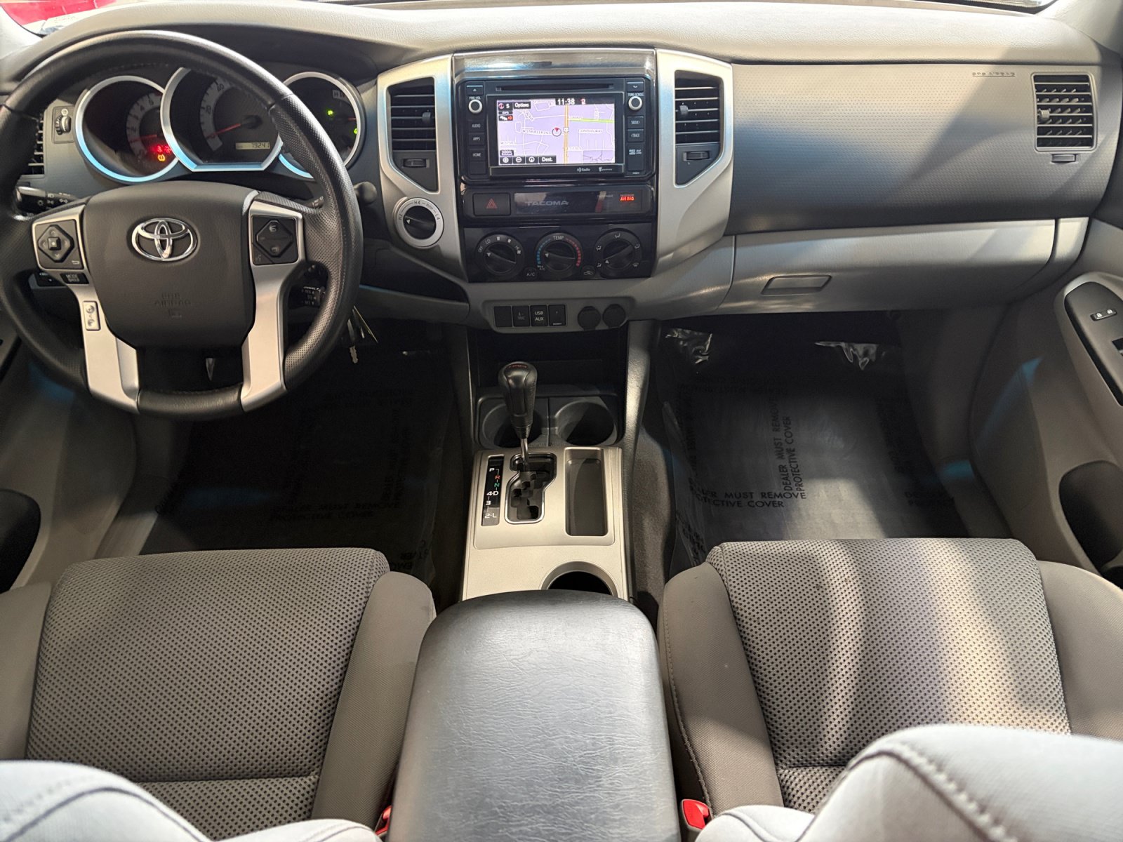 Used 2015 Toyota Tacoma TRD Pro w/ Off Road Towing Package AWD/4WD image 24
