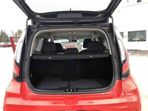 Used 2018 Kia Soul + image 22
