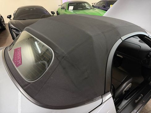 Used 2004 Porsche Boxster S RWD image 17