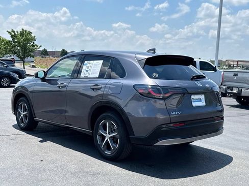 Certified 2024 Honda HR-V EX-L image 4