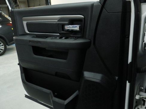 Used 2022 RAM 1500 Warlock AWD/4WD image 20