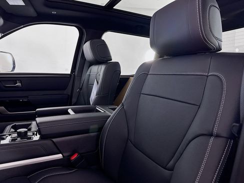 New 2026 Toyota Tundra Limited image 32