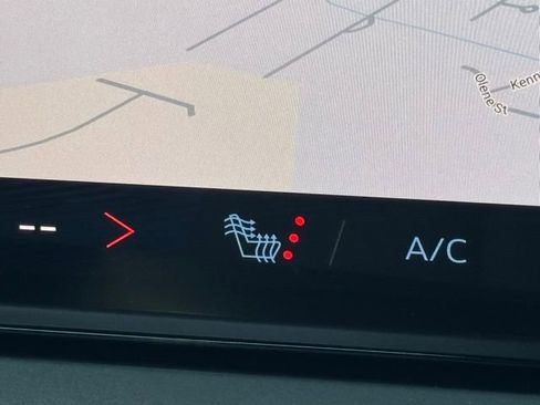 New 2026 Chevrolet Traverse LT w/ Driver Confidence Package image 33