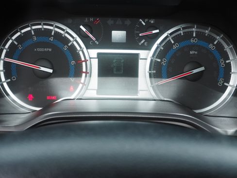 Used 2019 Toyota 4Runner SR5 image 24