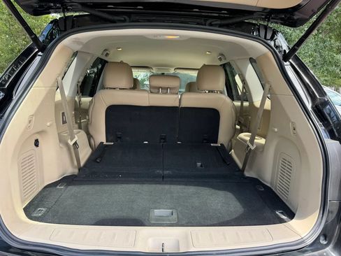 Used 2018 Nissan Pathfinder SL FWD image 34