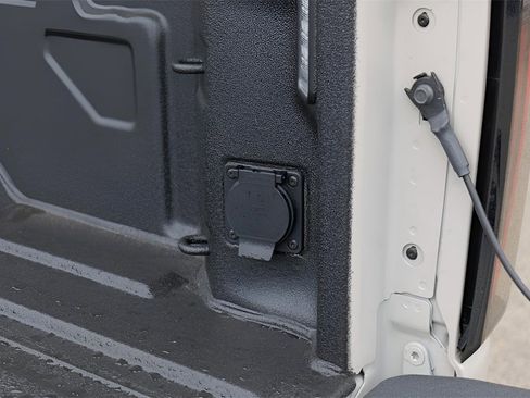 New 2026 GMC Sierra 2500 AT4 w/ AT4 Premium Plus Package image 30