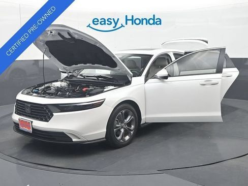 Certified 2024 Honda Accord EX image 37