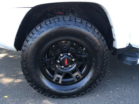 Used 2018 Toyota 4Runner TRD Pro AWD/4WD image 38