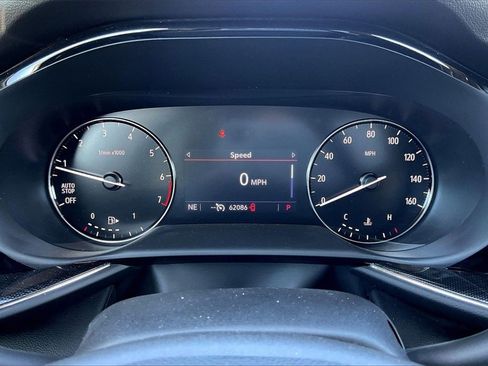 Used 2022 Buick Envision Preferred image 19