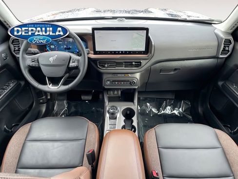 Used 2025 Ford Bronco Sport Outer Banks w/ Outer Banks Tech Package+ AWD/4WD image 13