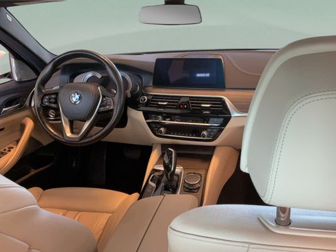 Used 2017 BMW 540i RWD image 42