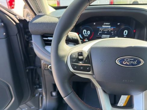 New 2026 Ford Explorer Active image 21