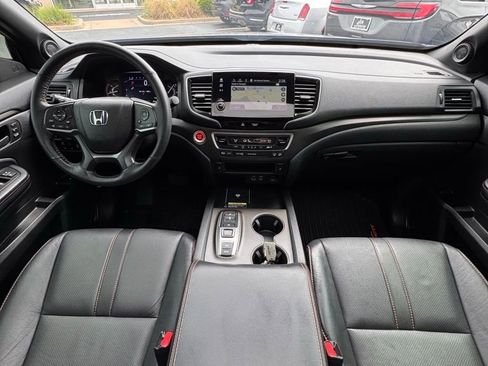 Used 2024 Honda Passport TrailSport image 20