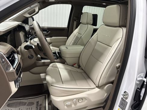 New 2026 GMC Yukon XL Denali w/ Denali Reserve Package AWD/4WD image 20