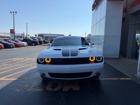 Used 2016 Dodge Challenger R/T Plus RWD image 25