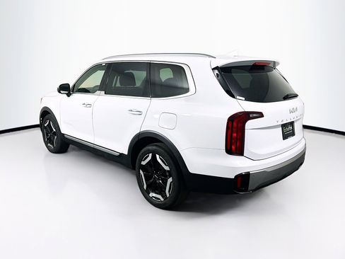 Used 2025 Kia Telluride S image 5