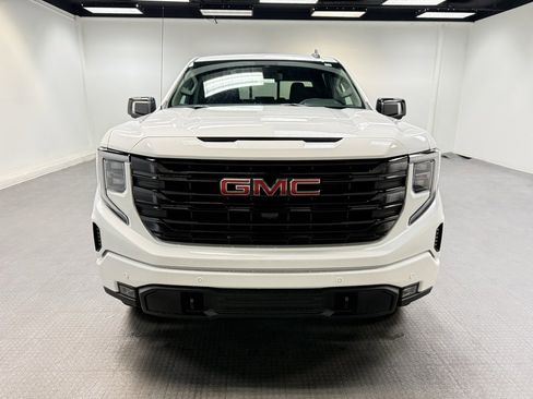 New 2026 GMC Sierra 1500 Elevation w/ Elevation Premium Package image 9