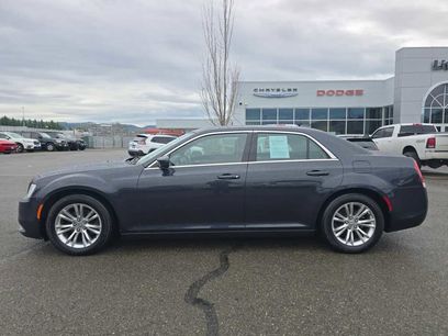 Used 2019 Chrysler 300 Touring w/ Driver Convenience Group