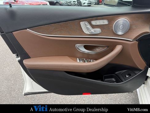 Used 2018 Mercedes-Benz E 300 image 16
