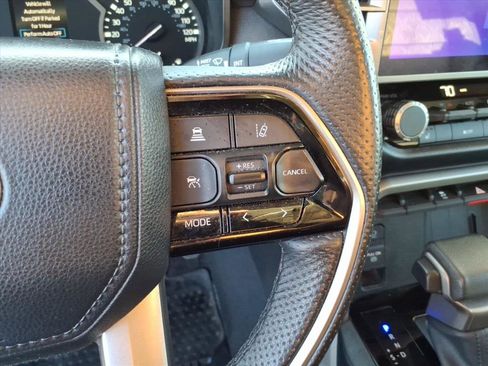 Used 2023 Toyota Tundra SR5 w/ SR5 Premium Package AWD/4WD image 31