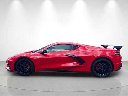 Used 2023 Chevrolet Corvette Stingray Premium Cpe w/ Z51 Performance Package RWD image 2