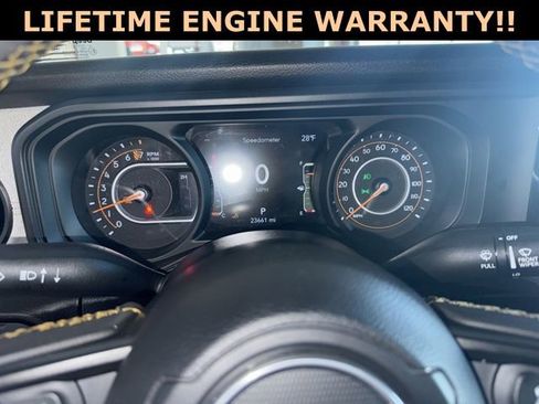 Used 2024 Jeep Gladiator Sport AWD/4WD image 25