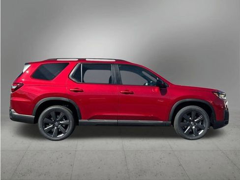 New 2026 Honda Pilot Sport image 6