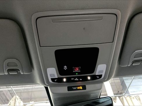 Used 2024 Honda Accord EX-L image 34