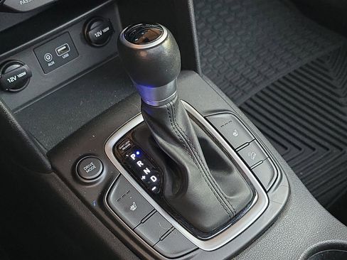 Used 2018 Hyundai Kona SEL w/ SEL Tech Package 02 image 23