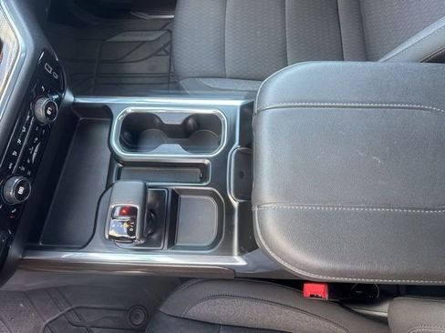 Used 2024 Chevrolet Silverado 1500 LT image 21