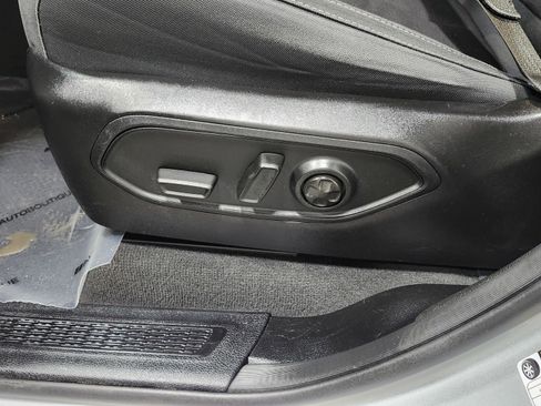 Used 2023 Jeep Grand Cherokee L Laredo w/ Luxury Tech Group I image 25