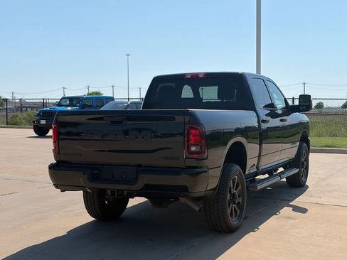 Used 2025 RAM 2500 Big Horn AWD/4WD image 9