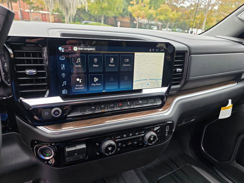 New 2026 Chevrolet Silverado 1500 LT image 13