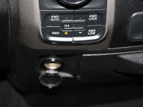 Used 2019 RAM 1500 Big Horn AWD/4WD image 28