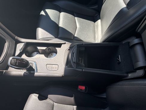 Used 2019 Cadillac XT5 Premium Luxury image 26