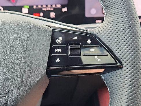 New 2026 Audi SQ5 Premium Plus AWD/4WD image 19