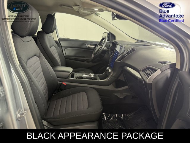 Certified 2022 Ford Edge SE w/ Black Appearance Package AWD/4WD image 17