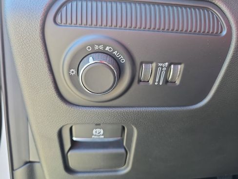 New 2026 Jeep Grand Wagoneer Limited AWD/4WD image 26