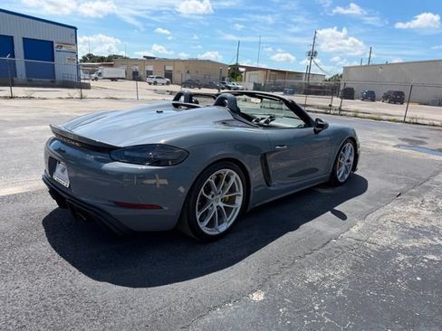 Used 2023 Porsche 718 Boxster Spyder RWD image 93