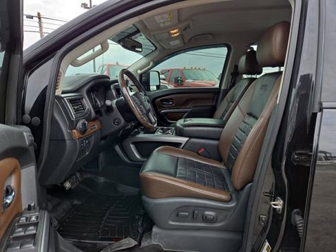Used 2018 Nissan Titan Platinum Reserve w/ Platinum Utility Package image 9