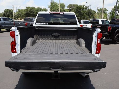 Used 2022 Chevrolet Silverado 2500 LT AWD/4WD image 25