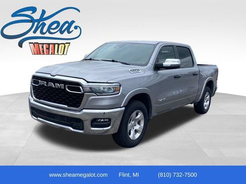 Used 2025 RAM 1500 Big Horn AWD/4WD image 1