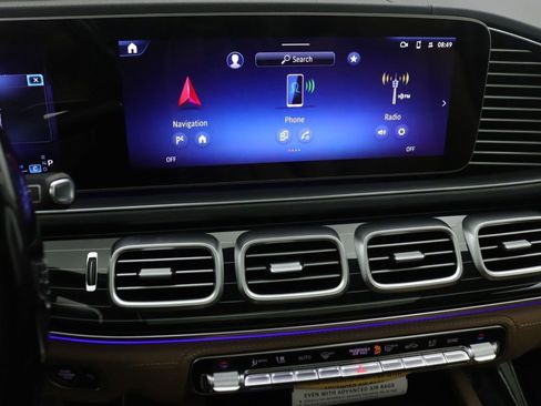 New 2026 Mercedes-Benz GLS 450 4MATIC image 6