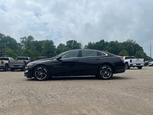Used 2022 Chevrolet Malibu LT FWD image 12