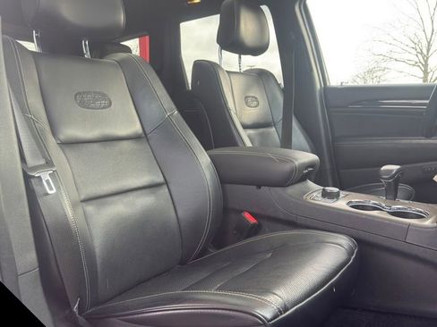 Used 2015 Jeep Grand Cherokee Overland image 27
