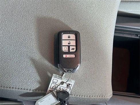 Used 2022 Honda CR-V EX image 32