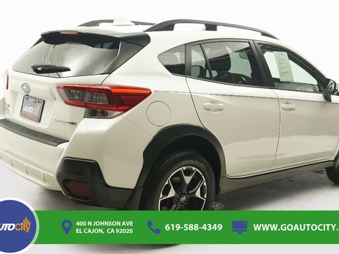 Used 2020 Subaru Crosstrek 2.0i Premium w/ Moonroof Package 1 AWD/4WD image 6