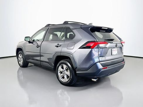 Used 2025 Toyota RAV4 XLE AWD/4WD image 6