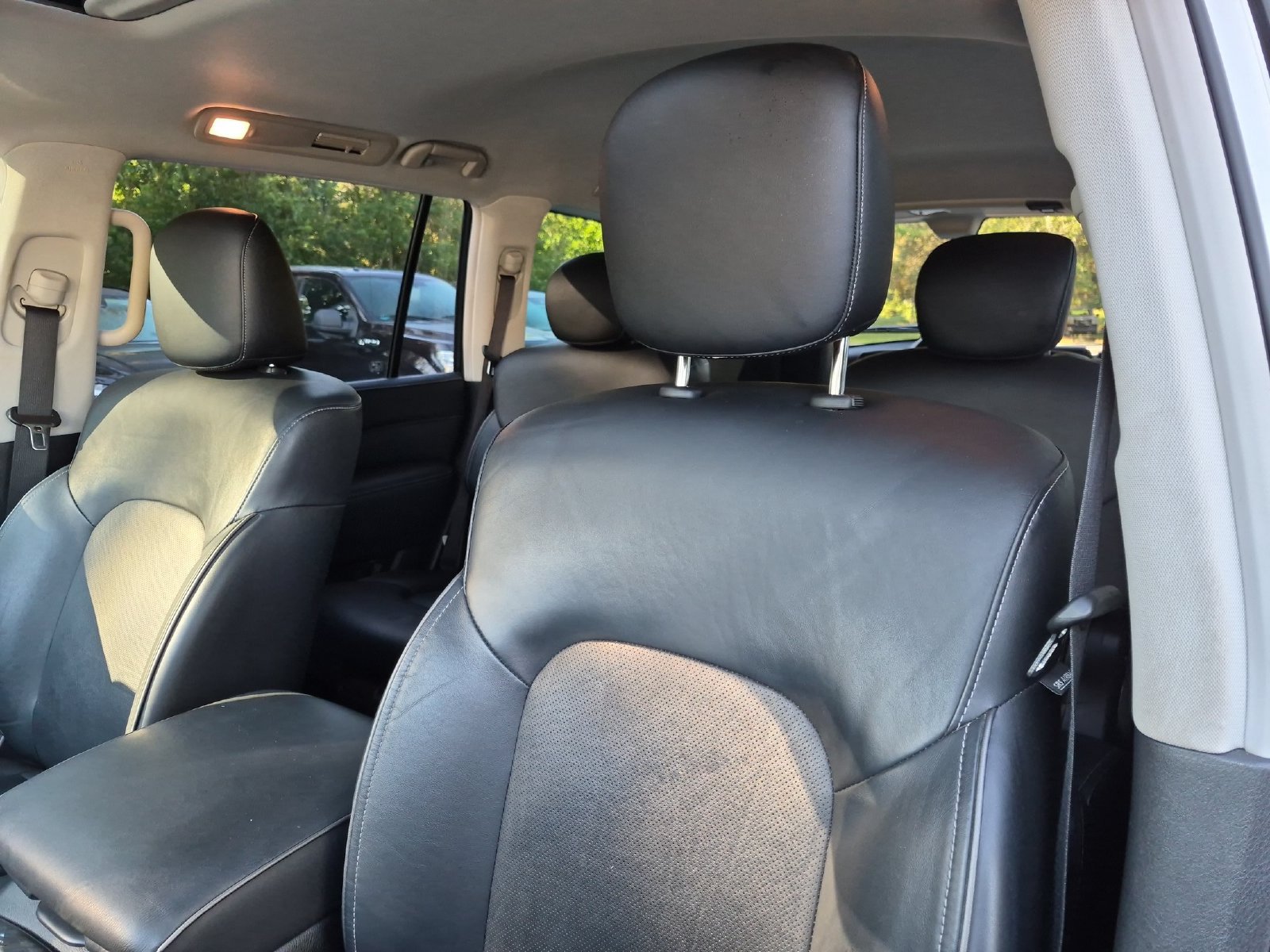 Used 2023 INFINITI QX80 Luxe w/ Cargo Package RWD image 14